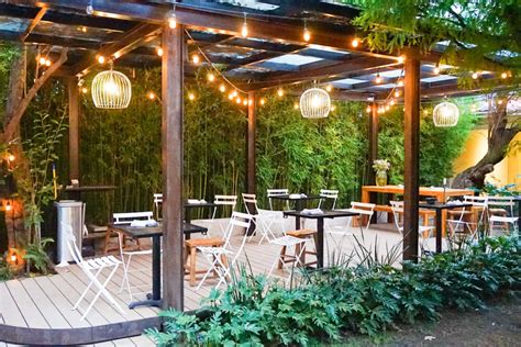 Outdoor seating restaurants. Things To Know About Outdoor seating restaurants. 